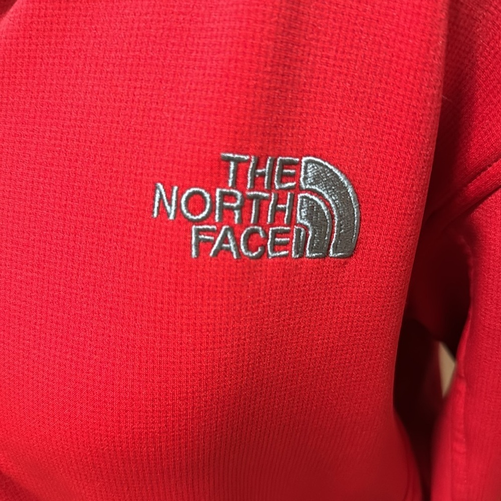 The North Face Men’s Vibrant Red Zip Up Jacket Size M - Picture 4 of 11